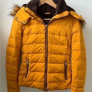 Zara Yellow Puffer Jacket with Fur Hood